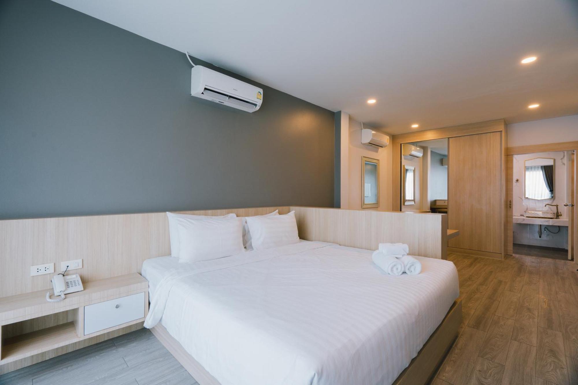 Peranakan House Phuket Room photo