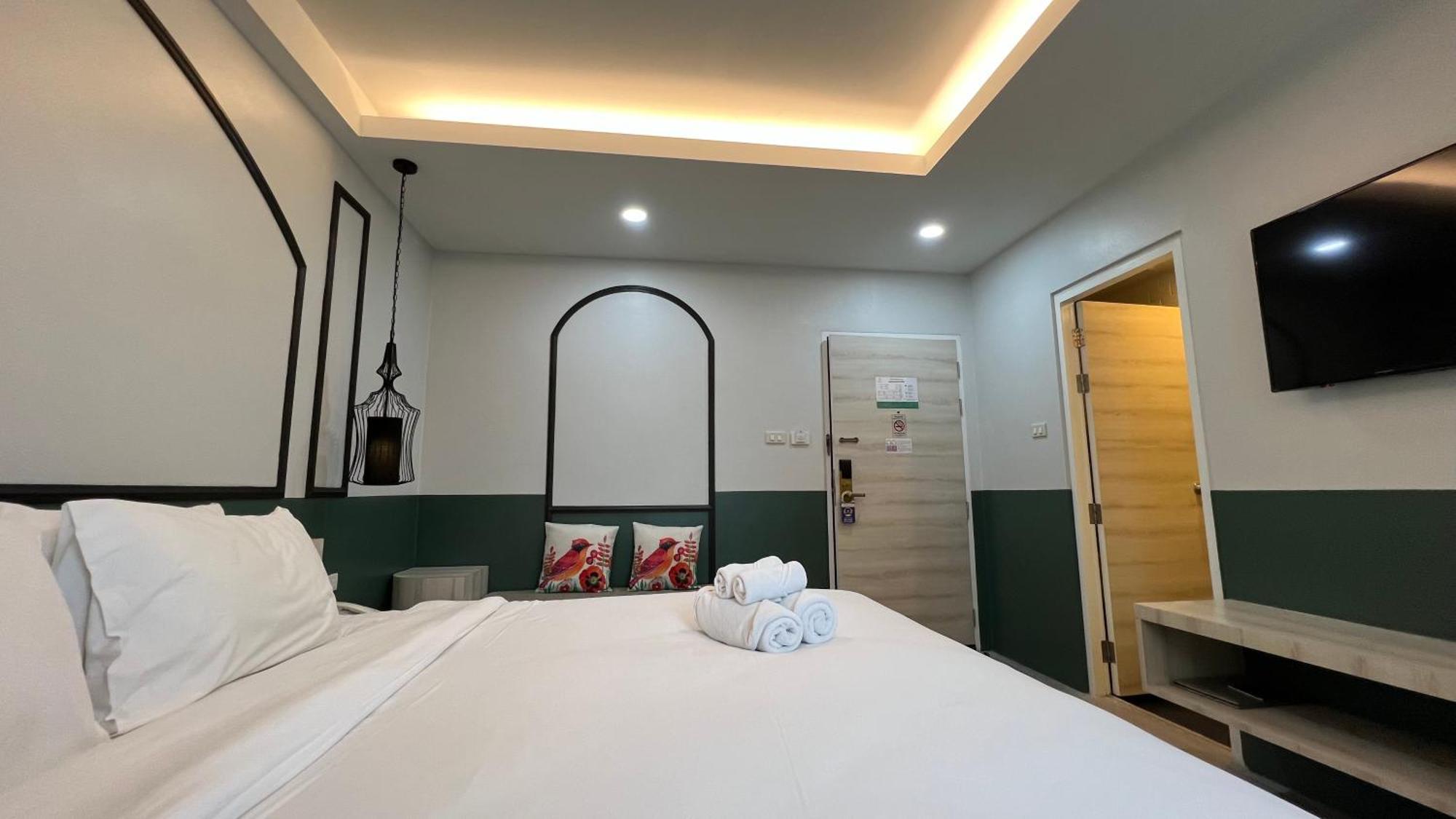 Peranakan House Phuket Exterior photo